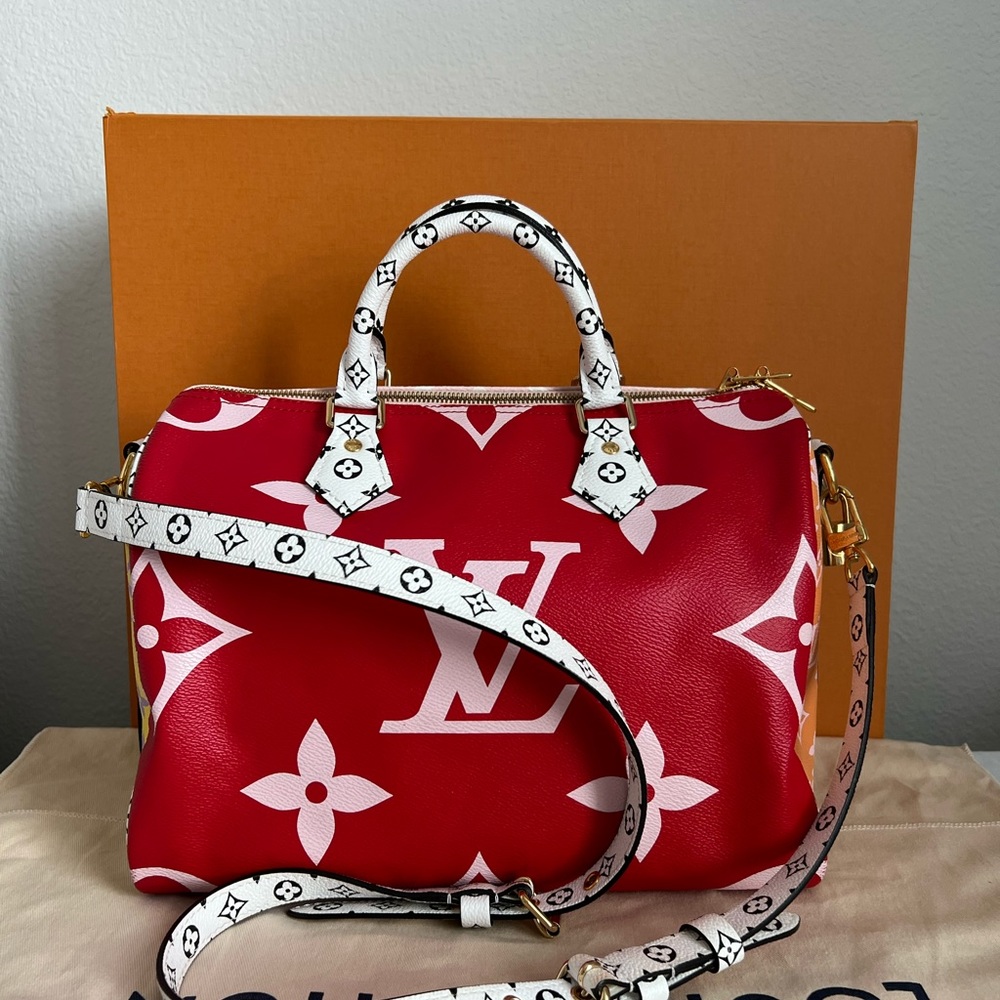 LOUIS VUITTON Monogram Giant Speedy Bandouliere 30 Rouge SOLD
